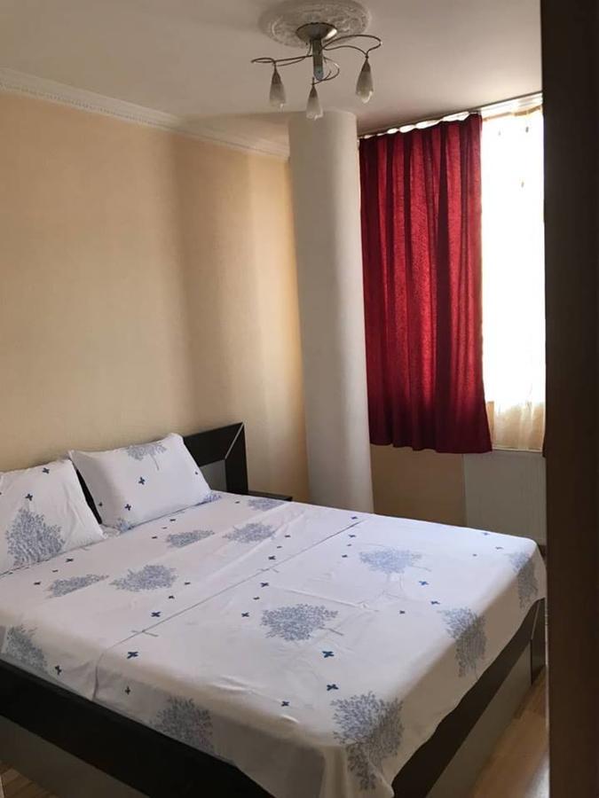 Bolero Hotel Урошевац Экстерьер фото